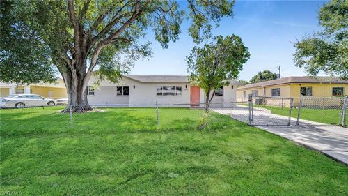 3971 Manassas Ct, Fort Myers, FL, 33905-4604 | Card Image