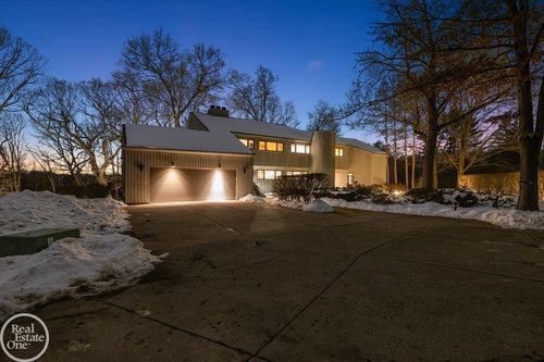 3750 Orion Rd, Oakland, MI, 48363-3029 | Card Image