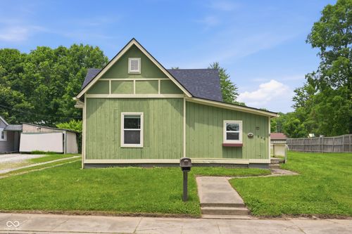 560 Highland St, Martinsville, IN, 46151-1130 | Card Image