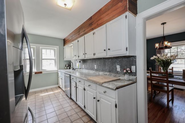 271 Bodwell Rd, House other with 3 bedrooms, 2 bathrooms and null parking in Manchester NH | Image 9