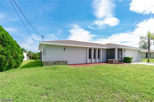 908 Se 33rd St, Cape Coral, FL, 33904-2944 | Card Image
