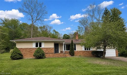 10635 Hickory Hill Ct, Kirtland, OH, 44094-9418 | Card Image