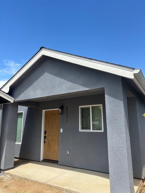 5931 E Dayton Avenue, Fresno, CA, 93727 | Card Image