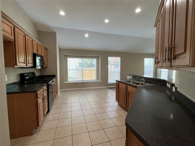 14021 Sand Hills Dr, House other with 3 bedrooms, 2 bathrooms and null parking in Haslet TX | Image 6