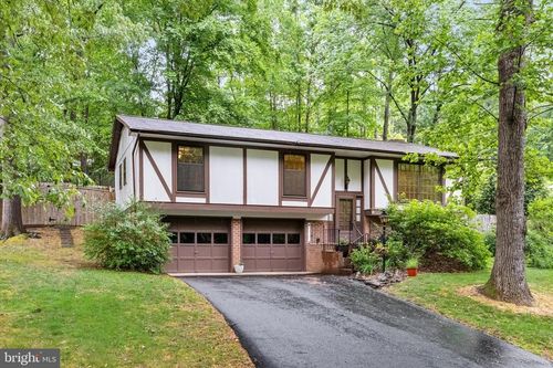 302 Altoona Dr, FREDERICKSBURG, VA, 22401-1102 | Card Image