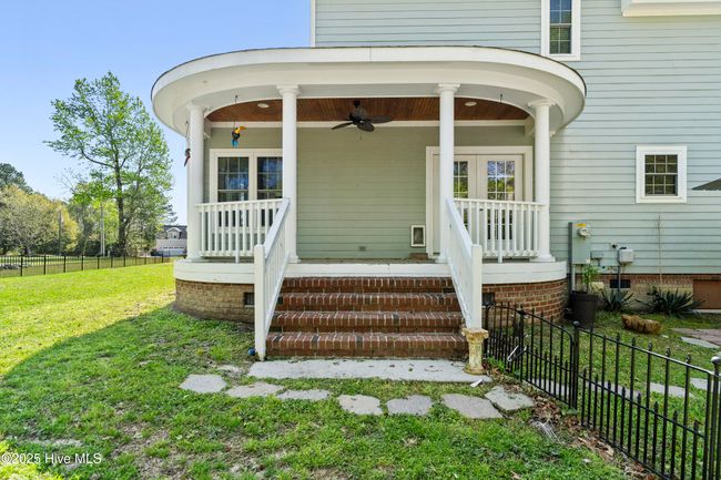 115 Sterling Dr, House other with 3 bedrooms, 3 bathrooms and 2 parking in Sneads Ferry NC | Image 50