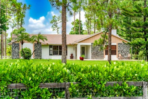 15211 60th Pl N, Loxahatchee, FL, 33470-4529 | Card Image