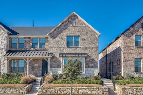 421 Matchbox St, Argyle, TX, 76226-3885 | Card Image