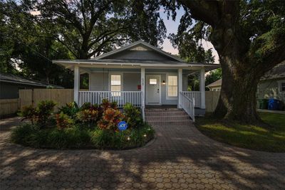 509 E Paris Street, House other with 3 bedrooms, 2 bathrooms and null parking in Tampa FL | Image 3