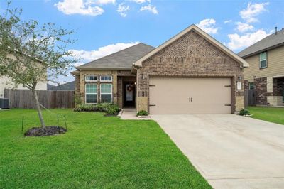 9614 Yellow Rose Drive, House other with 3 bedrooms, 2 bathrooms and null parking in Texas City TX | Image 1