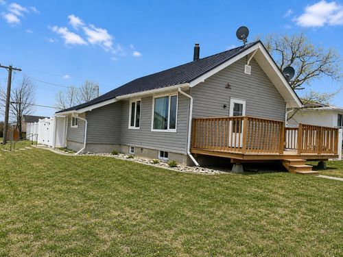 132 8 Avenue, Gleichen, AB, T0J1N0 | Card Image