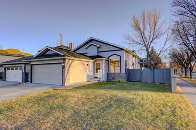 67 Cimarron Dr, House other with 5 bedrooms, 3 bathrooms and 4 parking in Okotoks AB | Image 1