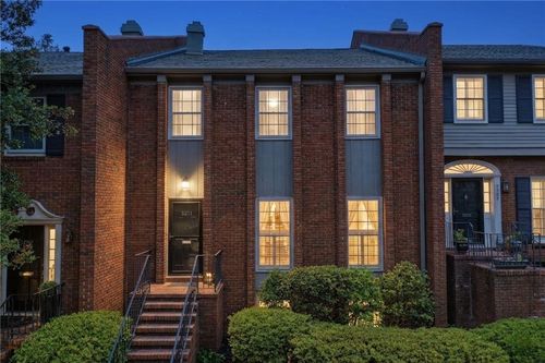 5211 Glenridge Dr, Sandy Springs, GA, 30342-1348 | Card Image