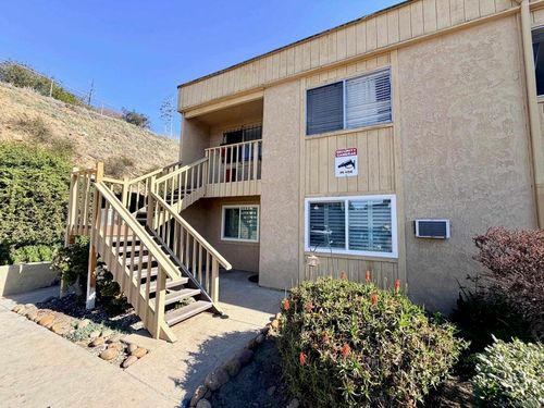 6658 University Ave, San Diego, CA, 92115-5847 | Card Image