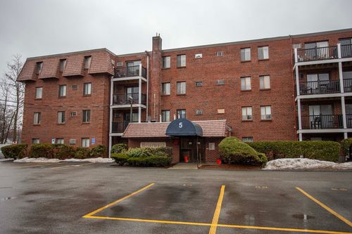 apt-c9-5 Washington St, Reading, MA, 01867-2505 | Card Image