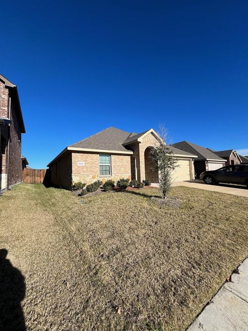3141 Glazner Dr, Forney, TX, 75126-3454 | Card Image