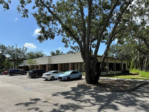 5620 W Sligh Ave, Tampa, FL, 33634-4490 | Card Image