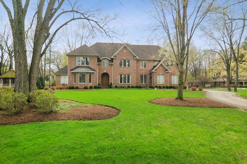 425 Brookmont Ln, North Barrington, IL, 60010-2105 | Card Image
