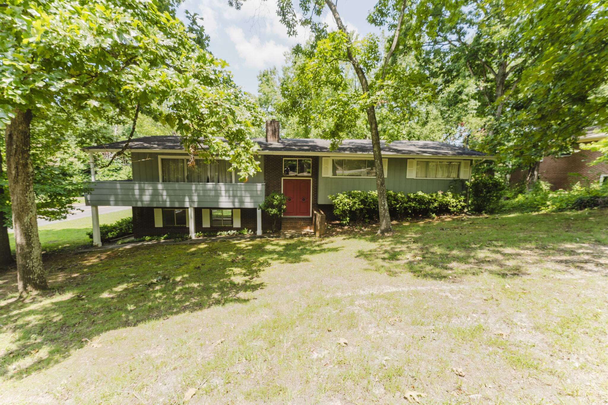 Looper Dr, Dalton, GA 30720