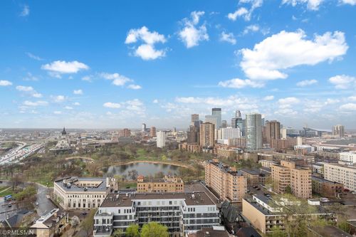 1906-410 Groveland Ave, Minneapolis, MN, 55403-3252 | Card Image