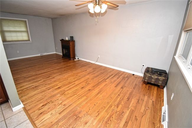 3940 Park Ave, House other with 4 bedrooms, 2 bathrooms and 4 parking in Prosperity PA | Image 13