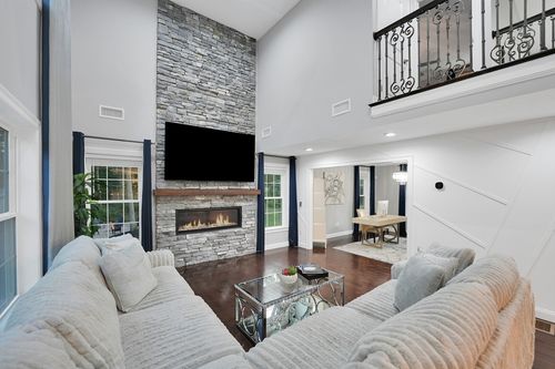 47 Devol Ave, Westport, MA, 02790-4740 | Card Image