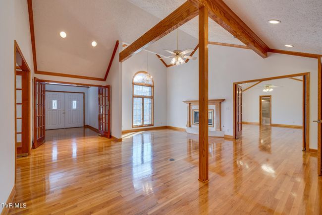 246 Worthington Dr, House other with 6 bedrooms, 6 bathrooms and null parking in Kingsport TN | Image 7