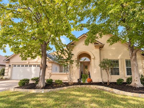 10500 Cascade Dr, Denton, TX, 76207-8659 | Card Image