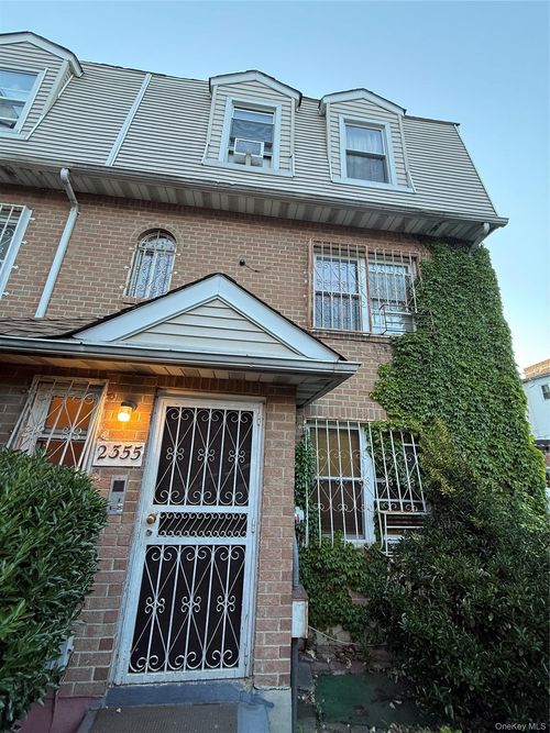 2355 Tiebout Ave, Bronx, NY, 10458-7320 | Card Image