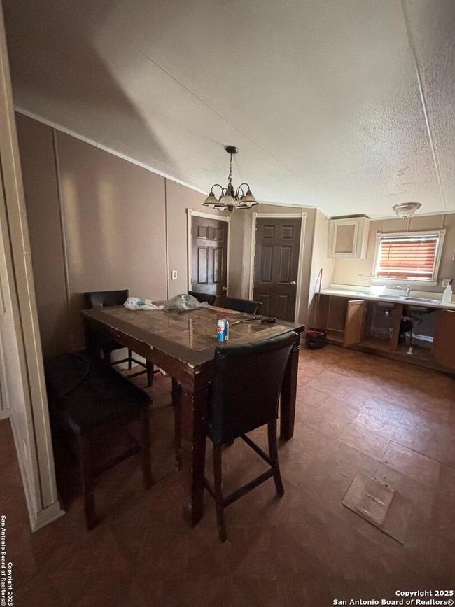 17423 Fx Ball Dr, House other with 1 bedrooms, 3 bathrooms and null parking in Elmendorf TX | Image 17