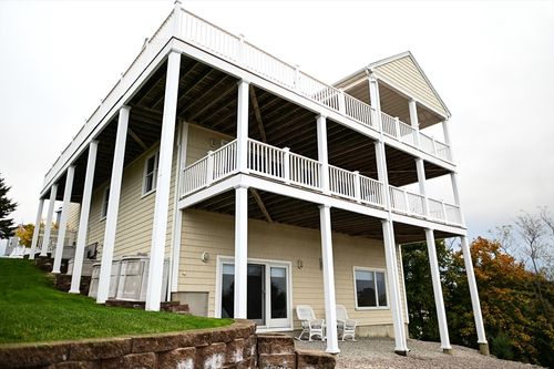 winter-rent-26 Midledge Ave, Hull, MA, 02045-3252 | Card Image
