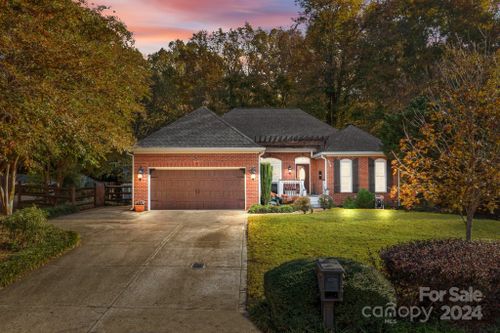 372 Reed Creek Road, Mooresville, NC, 28117 | Card Image