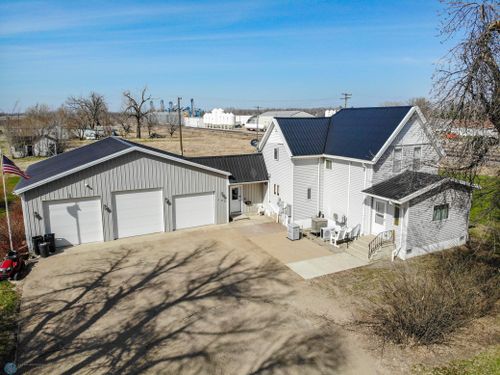 108 Dakota Ave W, Galesburg, ND, 58035-3529 | Card Image