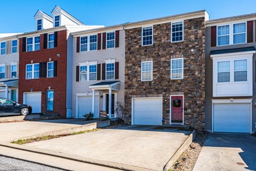 132 Birds Eye View Dr, Morgantown, WV, 26501-2297 | Card Image