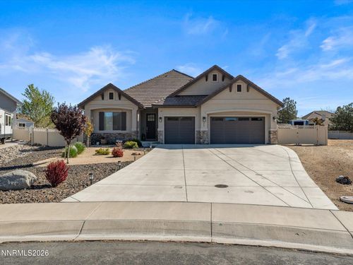 427 Chianti Way, Dayton, NV, 89403-6799 | Card Image