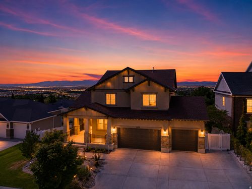 1633 N 400 W, Farmington, UT, 84025-3967 | Card Image