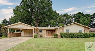 21 Green Acre Drive, House other with 3 bedrooms, 2 bathrooms and null parking in Texarkana AR | Image 1