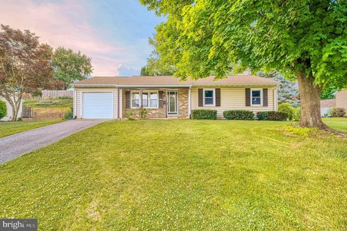 113 Westview Dr, SHREWSBURY, PA, 17361-1420 | Card Image