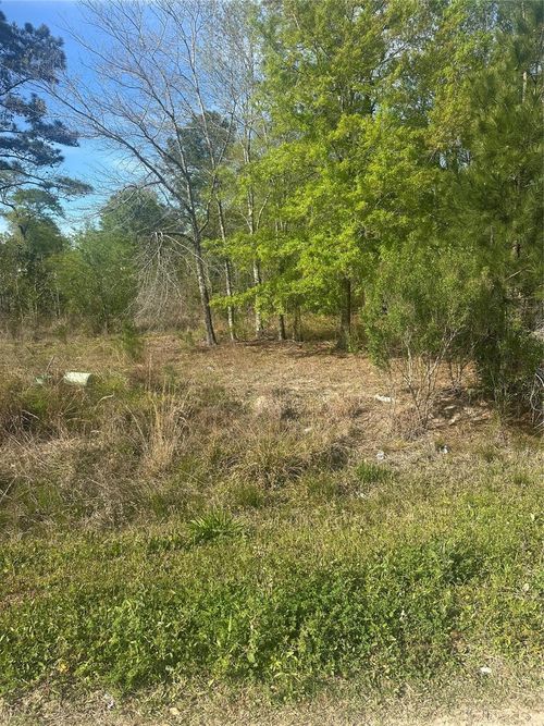 867 County Road 3415, Cleveland, TX, 77327-1422 | Card Image