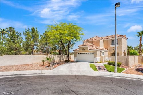 9360 Buckhaven Dr, Las Vegas, NV, 89117-5367 | Card Image