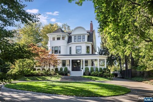 120 Ridgewood Ave, Glen Ridge, NJ, 07028-1121 | Card Image