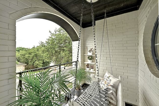View of balcony | Image 24