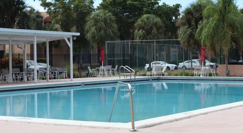 apt-204-8140 Sw 24th St, North Lauderdale, FL, 33068-5139 | Card Image