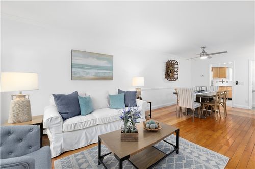 apt-c-45 Cherry Ln, South Kingstown, RI, 02879-3640 | Card Image