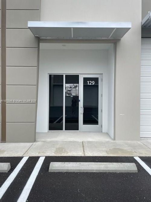 unit-129-10890 Nw 17th St, Sweetwater, FL, 33172-2068 | Card Image