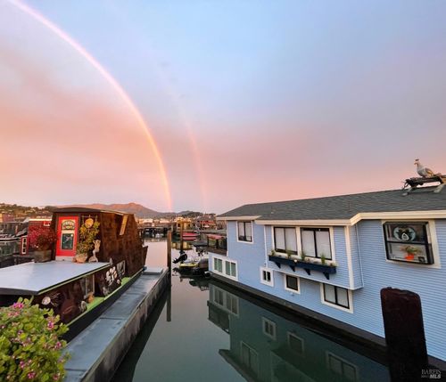 38 S. 40 Dock None, Sausalito, CA, 94965 | Card Image