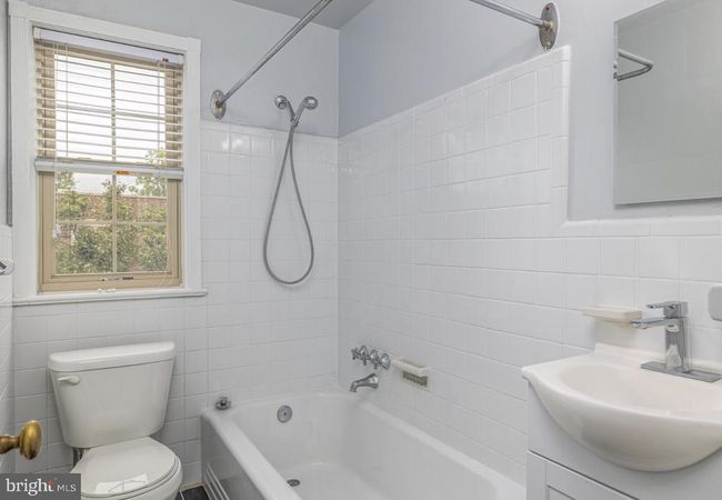 APT-25J - 150 E Wynnewood Rd, Condo with 1 bedrooms, 1 bathrooms and null parking in WYNNEWOOD PA | Image 6