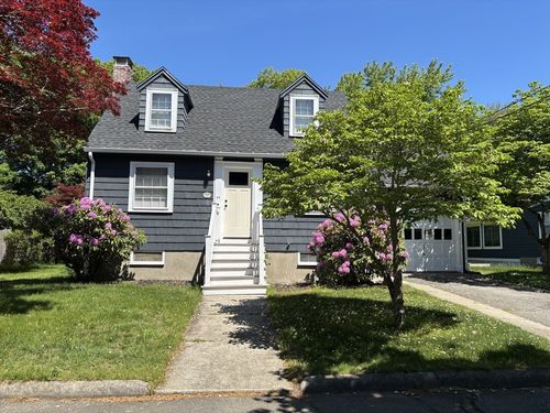 25 Sherman Rd, Wakefield, MA, 01880-3807 | Card Image