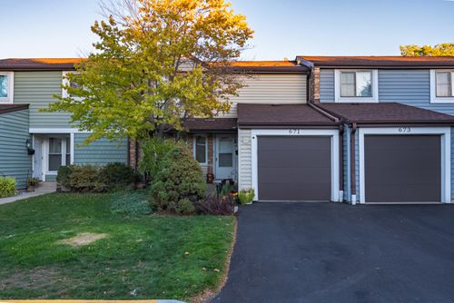 671 Cedarwood Ct, Wheeling, IL, 60090-5313 | Card Image