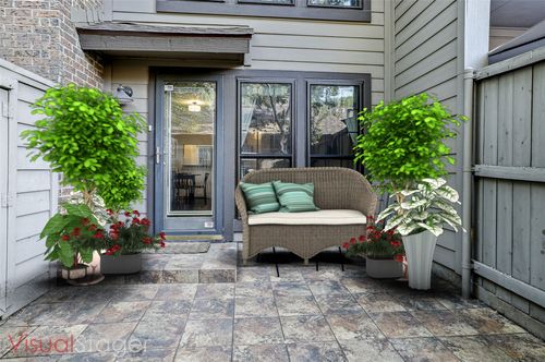 apt-208-9910 Royal Ln, Dallas, TX, 75231-1820 | Card Image